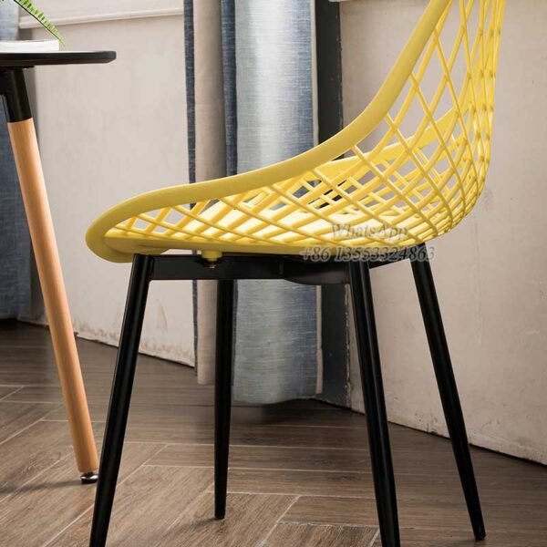 Elegant Plastic Dining Chairs with Metal Leg